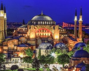 Explore the Rich History and Historical Attractions of Istanbul